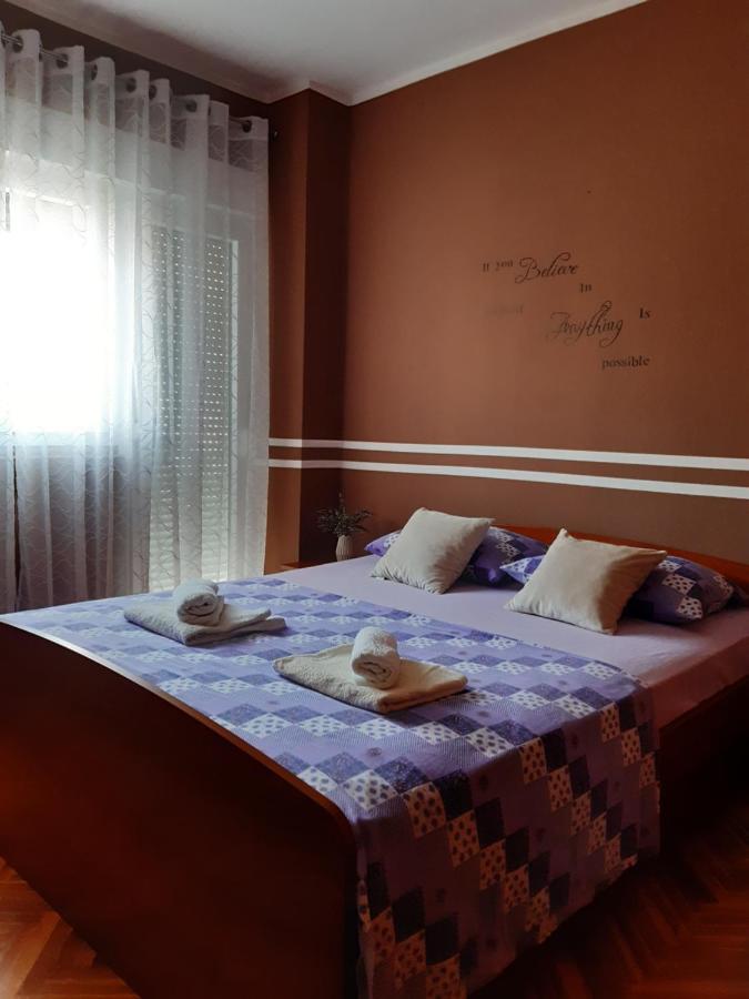 Gloria Apartment *